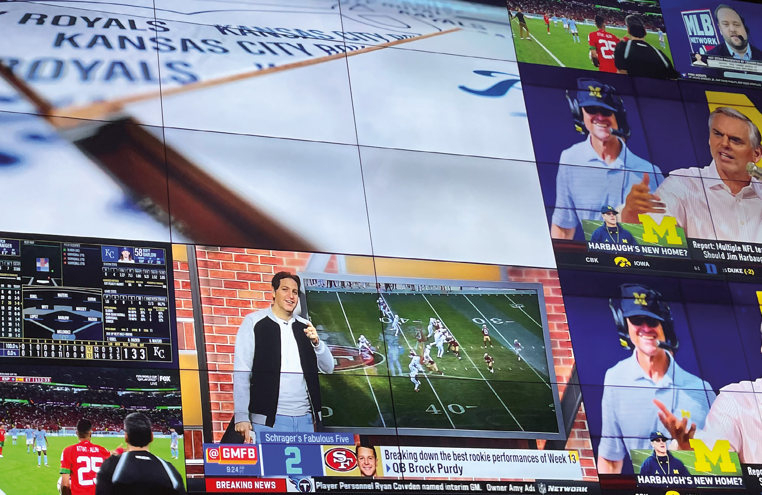 Revolutionizing Stadium Experiences: Kansas City Royals and Oakland Arena Embrace Cutting-Edge IPTV and Digital Signage Solutions